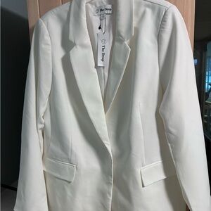 The Drop Women's Classic White Blazer